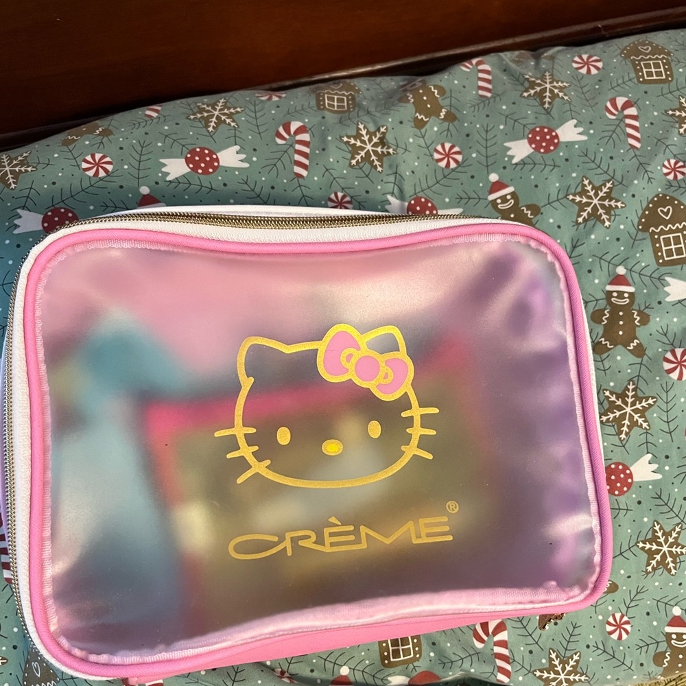 Hello Kitty Makeup/Toiletries Case